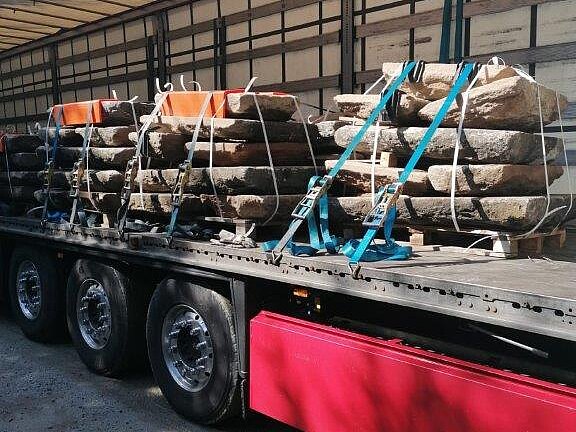 Granitplatten Anlieferung