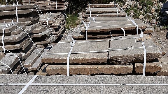 Antike Gredplatten - Palettiert