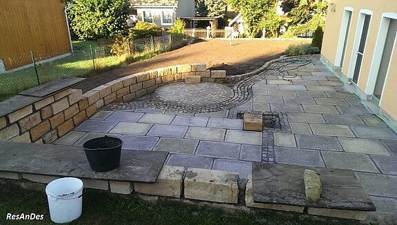 Graue und Braune Gredplatten nach Maß