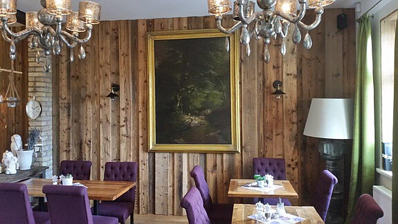 Innenwandverkleidung aus Altholz