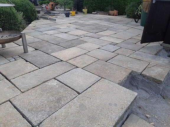 Granitplatten mit 8 cm Stärke