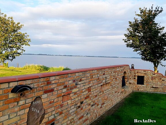 Ziegelmauer - Gartenmauer aus alten Mauersteinen